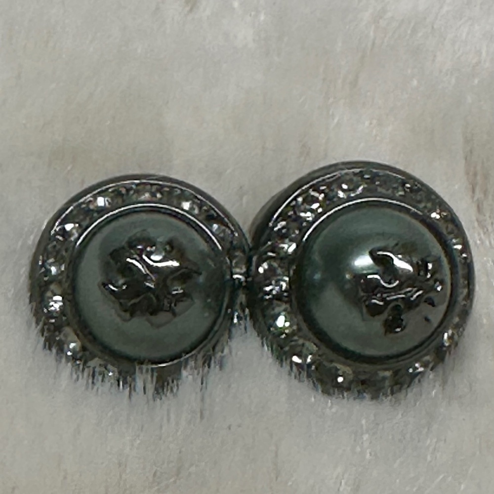 Tory Burch Kira Pave Gunmetal/Black Pearl Stud Earrings